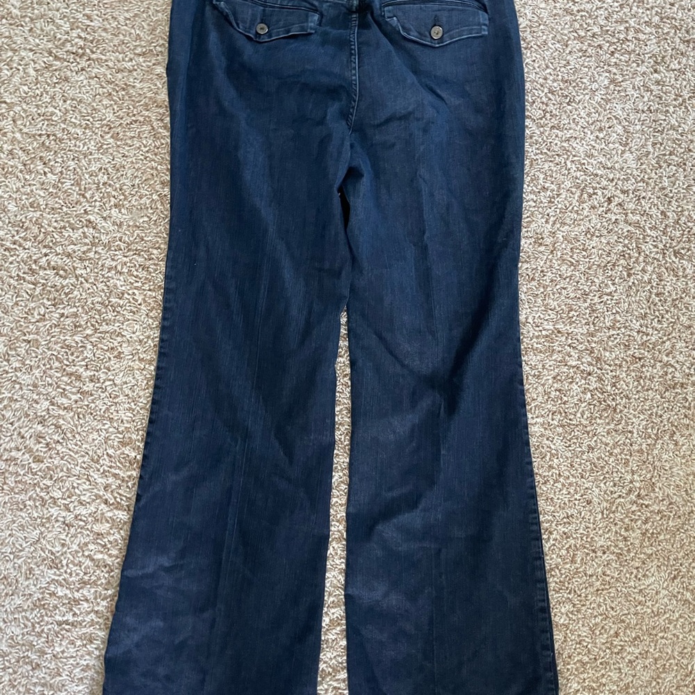Chico's Platinum Dark Denim Dressy Bootcut Flare Jeans Size (12) 2 - Picture 7 of 9